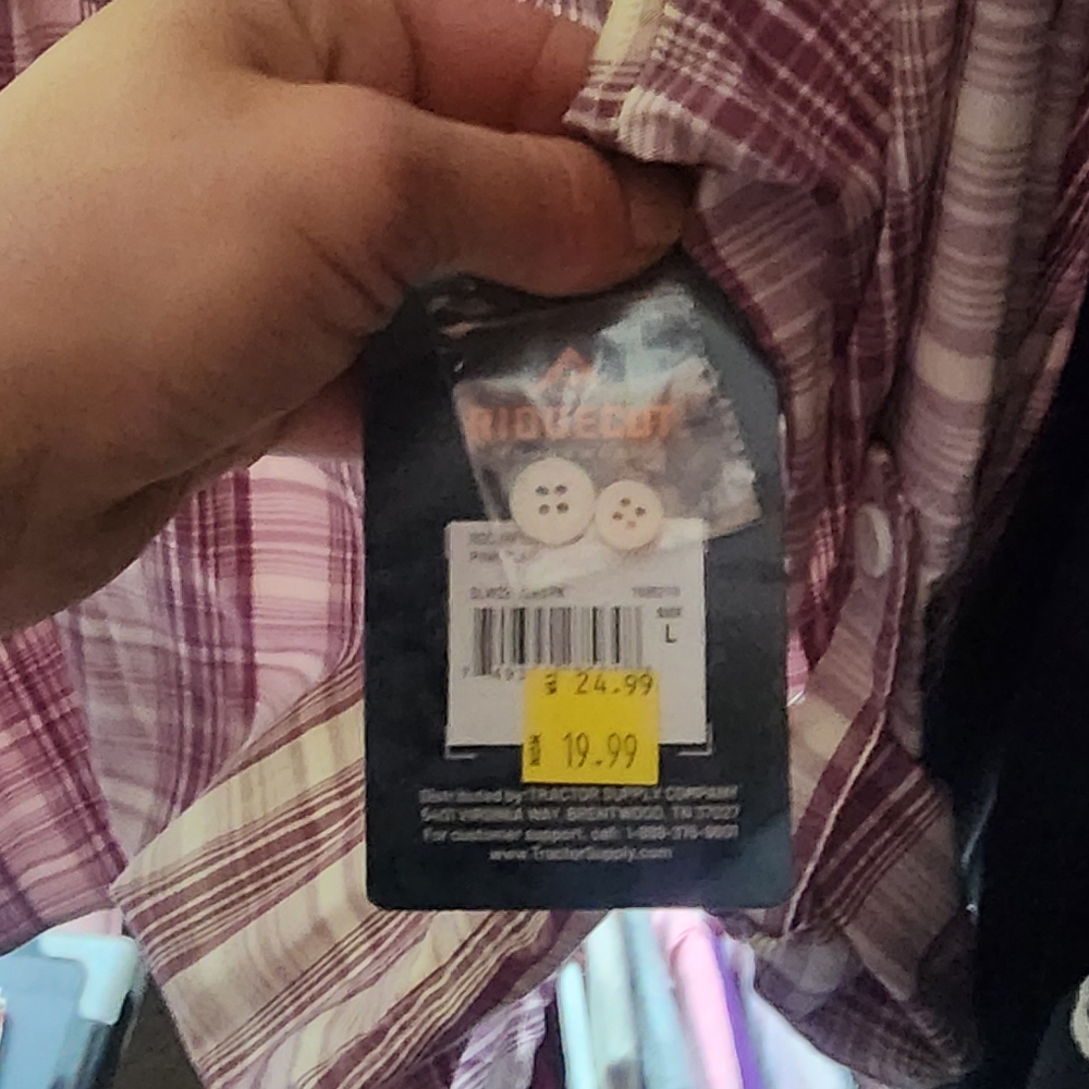 Button down - Picture 2 of 2